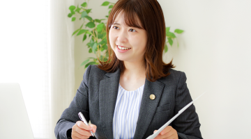 弁護士